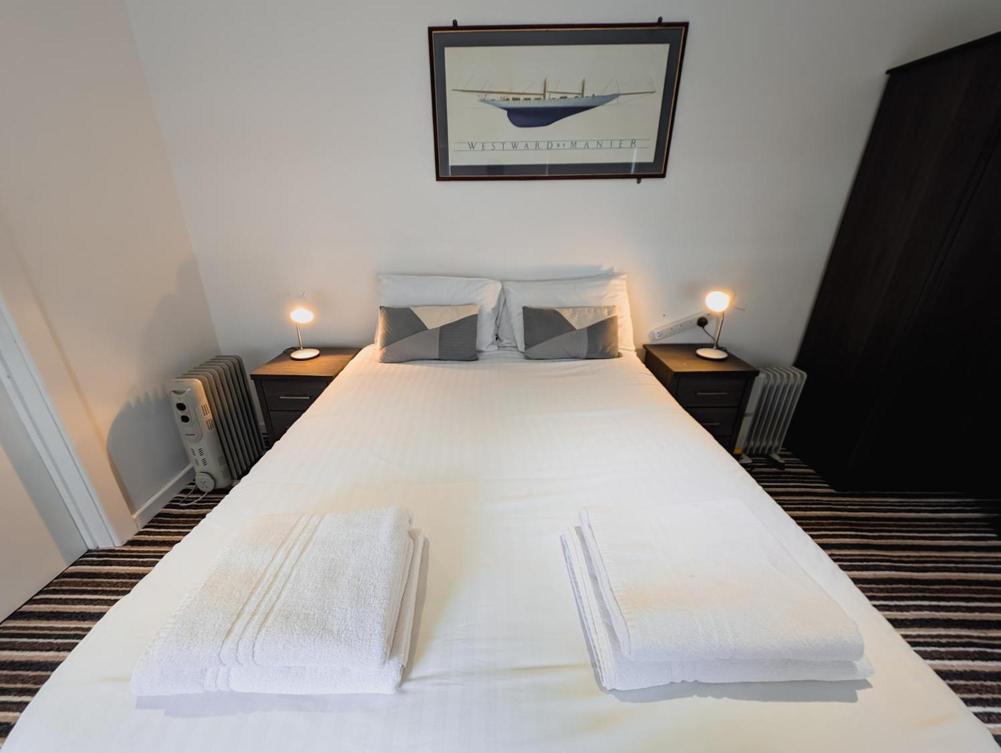 Bay & Harbour Holiday Apartments & Rooms Only Weston-super-Mare Eksteriør billede