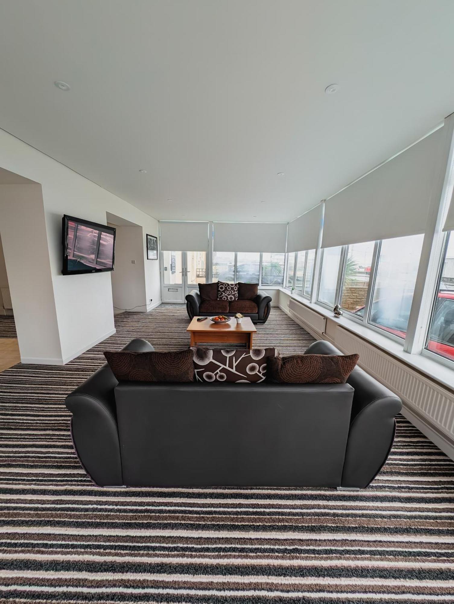 Bay & Harbour Holiday Apartments & Rooms Only Weston-super-Mare Eksteriør billede