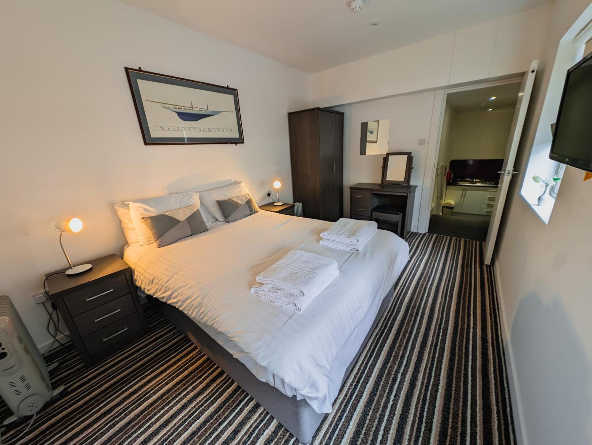 Bay & Harbour Holiday Apartments & Rooms Only Weston-super-Mare Eksteriør billede
